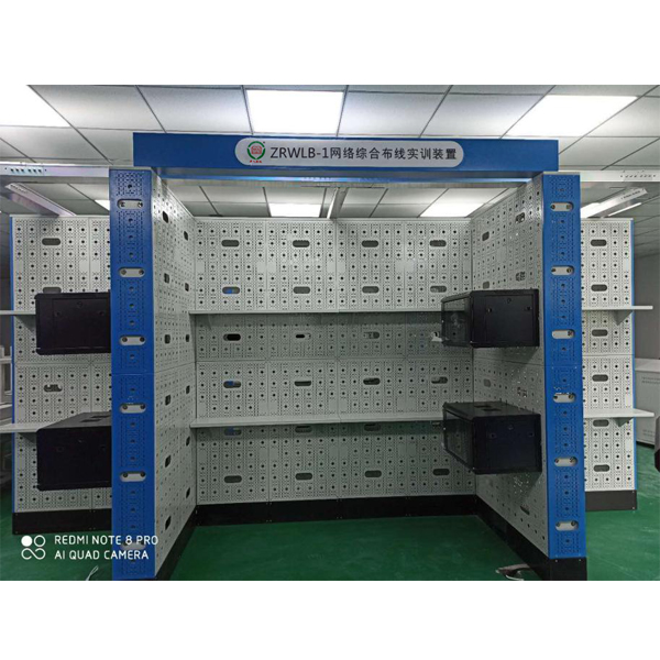 網絡工程技術實訓裝置(圖1) 互聯網工程技術實驗裝置,嵌入式技術實驗平臺