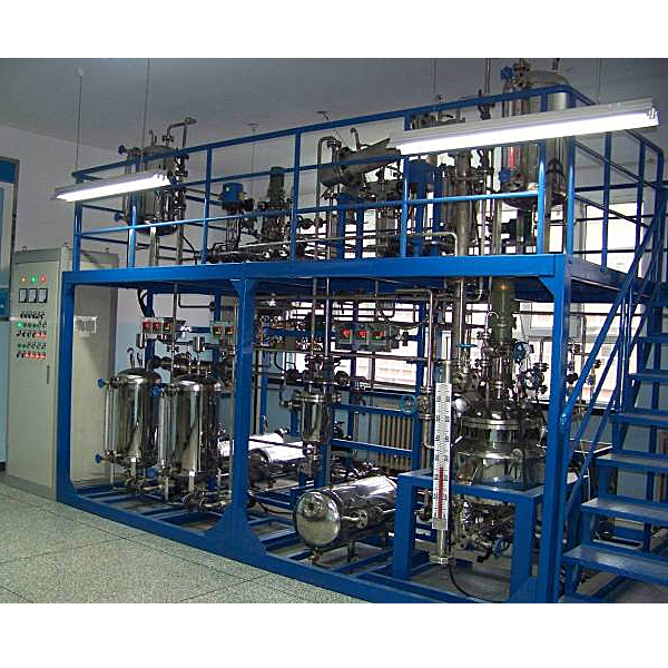 反應釜操作單元實驗臺(圖1) 反應釜實操單元實驗臺,智能數(shù)值收集系統(tǒng)液壓高壓實驗臺