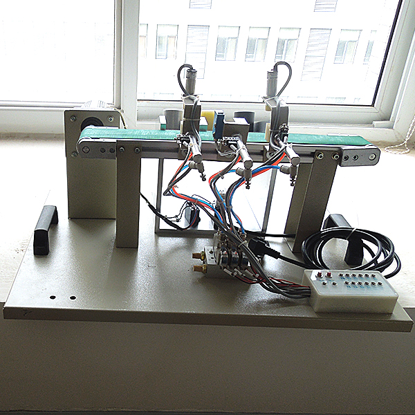 材料分揀PLC控制實訓臺(圖1) 材料分揀PLC控制實驗臺,離心泵教學實驗臺