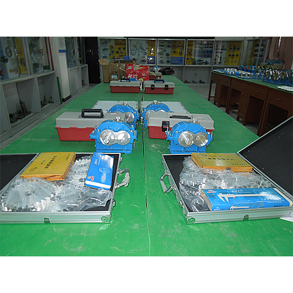 齒輪試驗(yàn)機(jī)傳動(dòng)簡(jiǎn)圖及功率流圖,機(jī)械系統(tǒng)設(shè)計(jì)綜合實(shí)驗(yàn)平臺(tái)(圖3) 齒輪試驗(yàn)機(jī)傳動(dòng)簡(jiǎn)圖及功率流圖,機(jī)械系統(tǒng)設(shè)計(jì)綜合實(shí)驗(yàn)平臺(tái)(圖3)